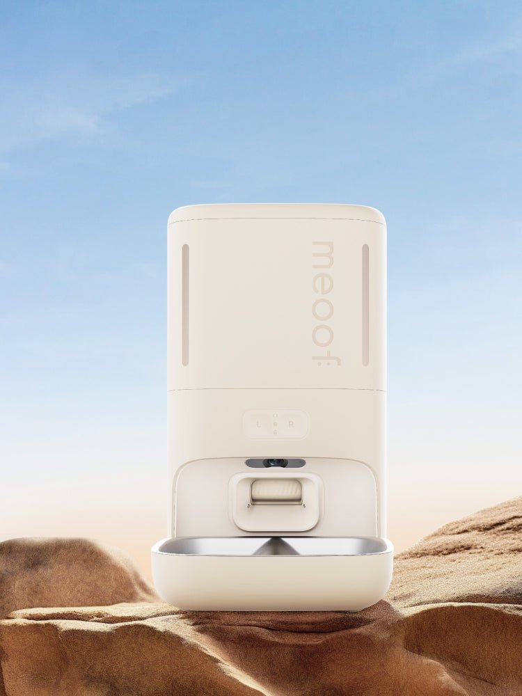 smartprivacycameraautomaticpetfeeder1jpg Urban Pet Play Ltd | AwardWinning Pet Care Pet Shop